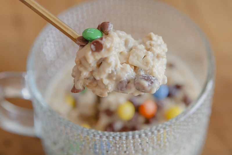 Monster Cookie Overnight Oats